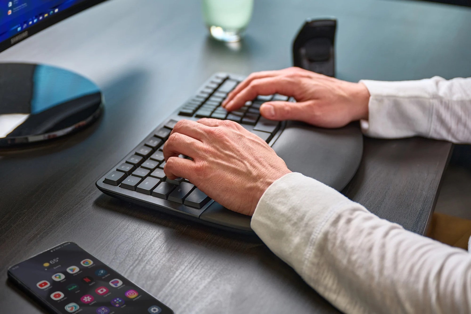 Kinesis mWave Mechanical Keyboard Black - Wired & Wireless Bluetooth