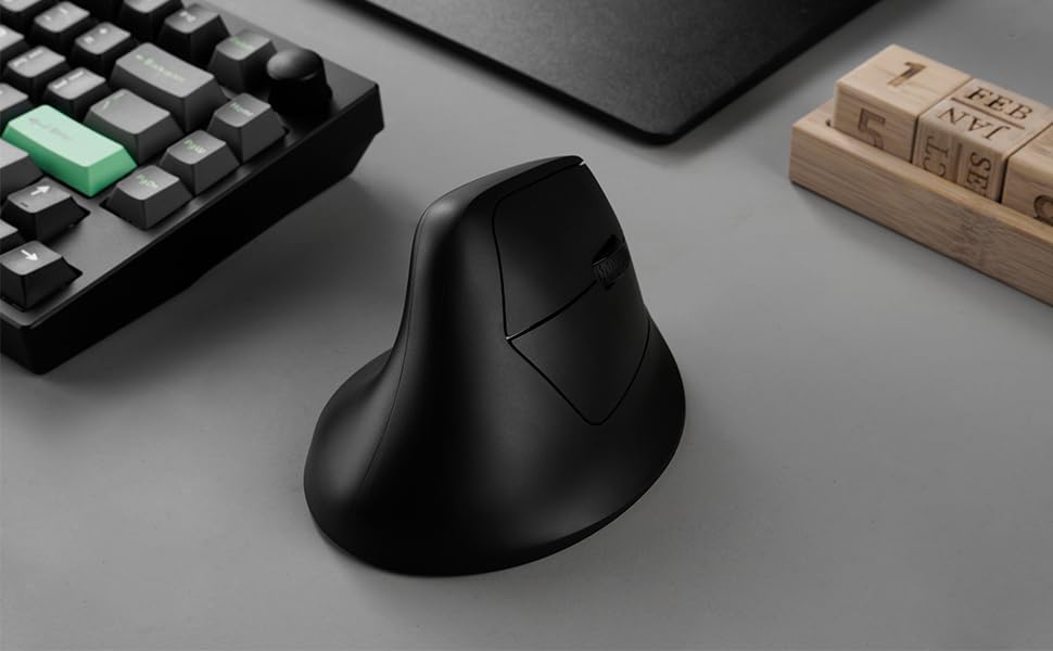 Keychron M5 Ergonomic Wireless/Bluetooth Mouse - Black